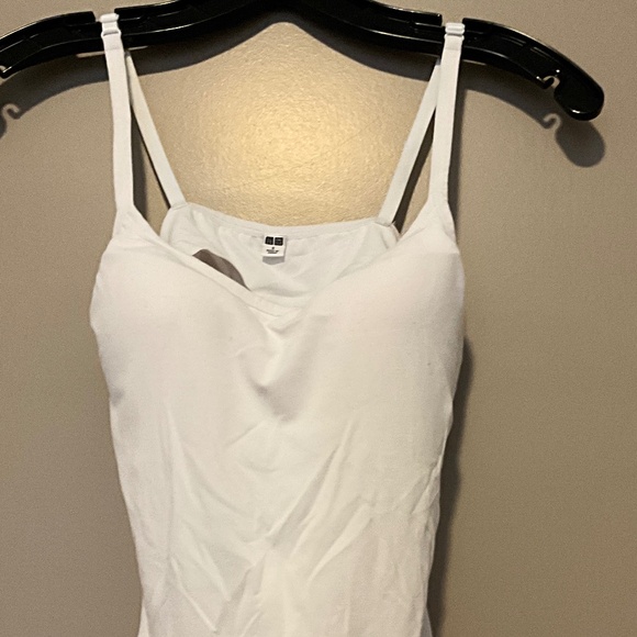 Uniqlo Bralette Camisoles - Picture 4 of 9